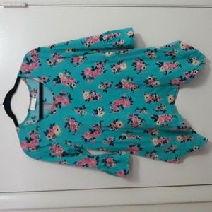 👕🌷 Size M; Teal Floral Long Sleeve Top